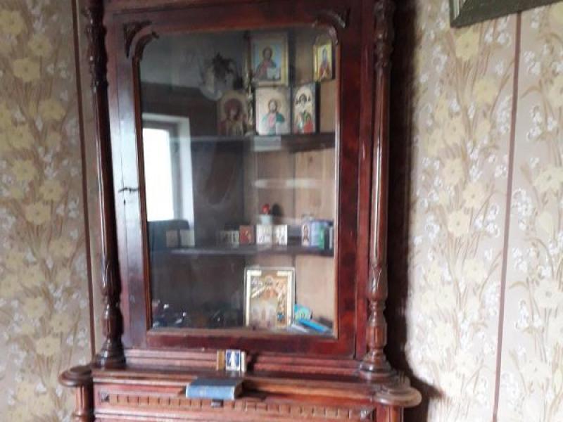 Кутова шафа